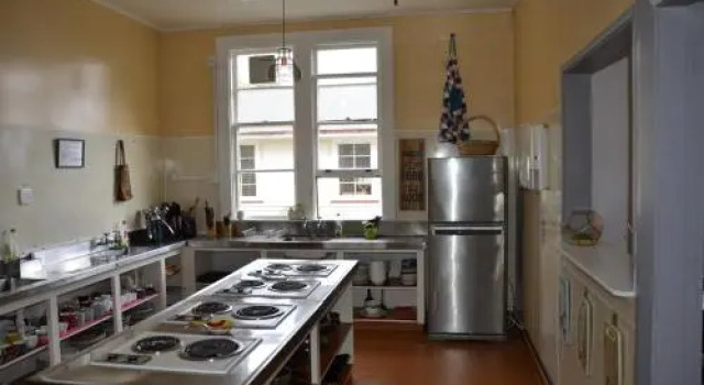 South Of The Barber Hostel, Забронировать Хостел Хостелы Греймут, Хостел
