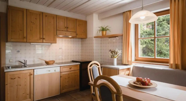 Апартаменты с видом на бассейн CHALET MARLENE - Ferienhaus