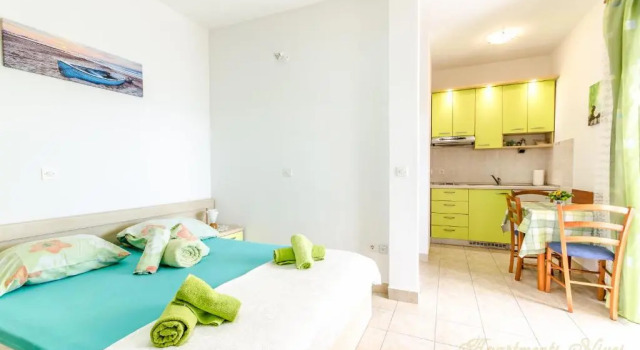 Apartments Nives Suhi Potok, Rezerwuj Apartament Dugi Rat Split Region