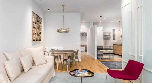 Always Easy | Alameda, Rezerwuj Hotel Hotele w Baskonia z parkingiem, Parking