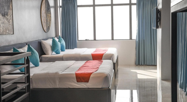 Полулюкс Skyloft Hotel