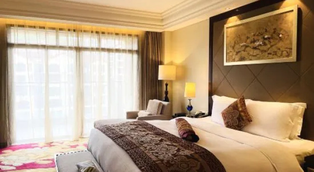 Семейный люкс Poly Hotspring Guiyang Hotel