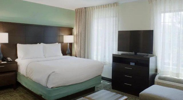 Двухместный номер Standard Staybridge Suites Fayetteville by IHG