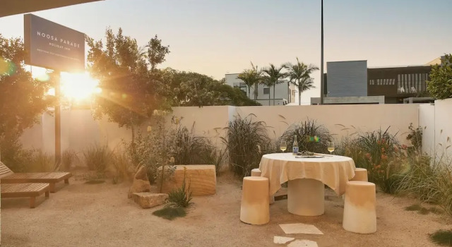 Двухместные апартаменты Deluxe с видом на сад Noosa Parade Holiday Inn