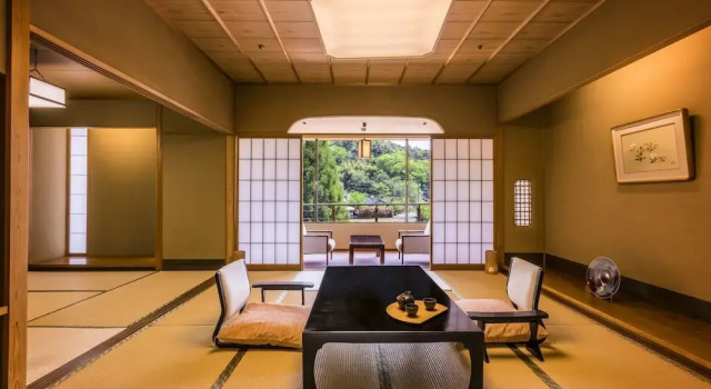 Номер Superior с 2 комнатами с видом на город Ooedo Onsen Monogatari Premium Saiki Bekkan