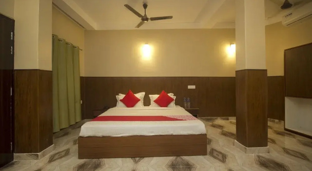 OYO 14512 Sambhunath Guest House