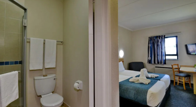 Номер Standard Road Lodge Centurion