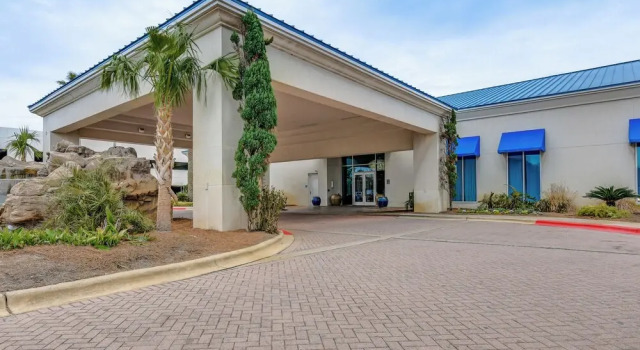 1 Mi to Henderson Beach: Condo w/ Resort Perks!, Varaa Lomakeskus Destin Emerald Coast