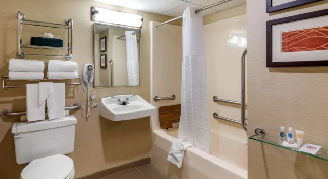 Номер Standard Comfort Inn Sedalia Station