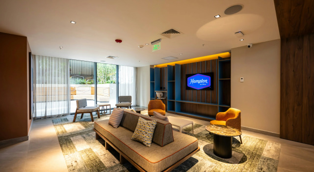 Hotel Hampton By Hilton Santiago De Los Caballeros, Забронировать Отель Сантьяго-де-лос-Кабальерос Сантьяго, рядом с Monumento a los Heroes de la Restauracion