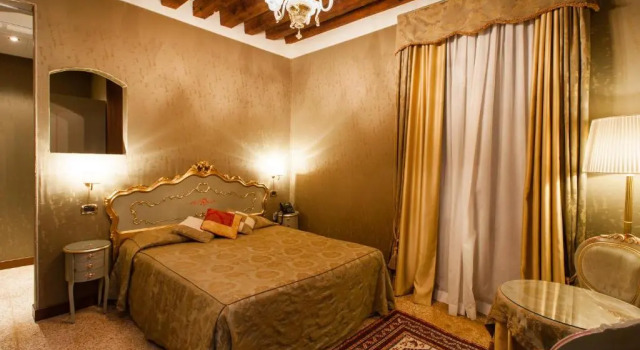 Двухместный номер Standard Hotel Al Ponte Mocenigo