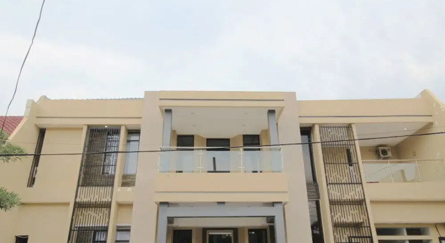 Airy Sukolilo Nginden Intan Timur Enam F1 3 Surabaya