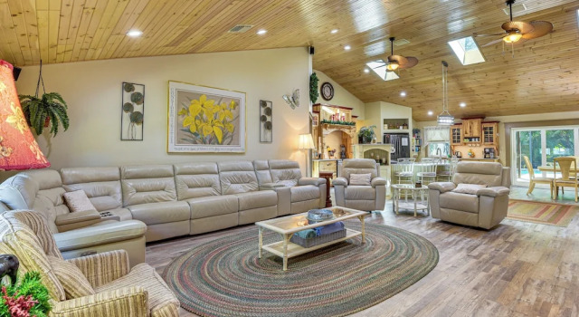 Коттедж Peaceful 3-bedroom Home w/ Pool in Sarasota