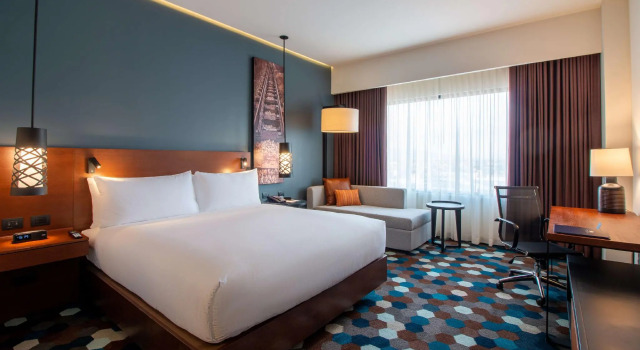 Двухместный номер Doubletree By Hilton Celaya