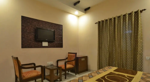Номер Superior Sarovar Regency