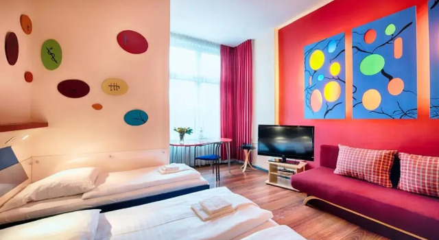 Семейный номер Standard Art Hotel Charlottenburger Hof Berlin