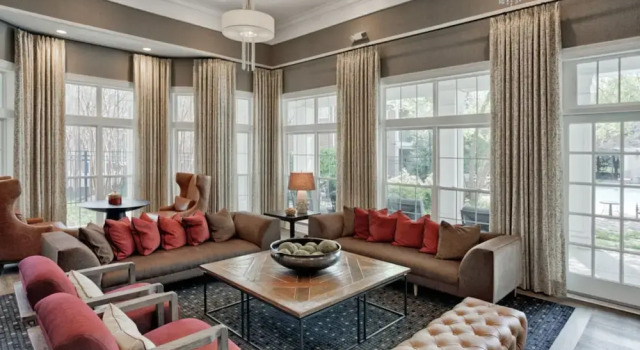 Global Luxury Suites at Town Center, Book Hotel Hoteller i Columbia med parkering, Parkering