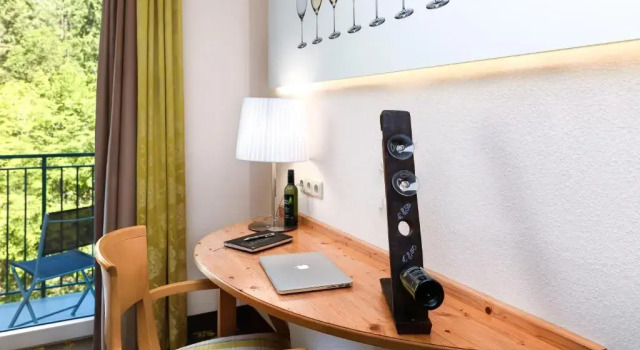 Двухместный номер Comfort с балконом Akzent Waldhotel Rheingau