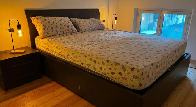 V&B Suits and apartments