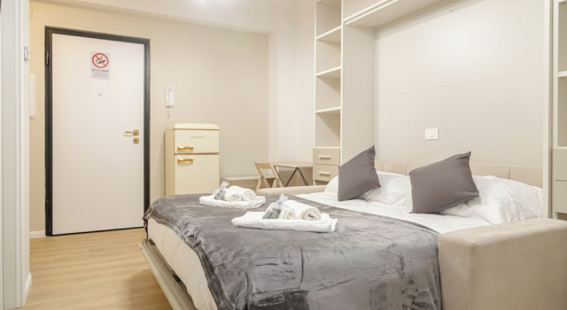 Апартаменты Classic San Giovanni 200mt MetroC Moderno