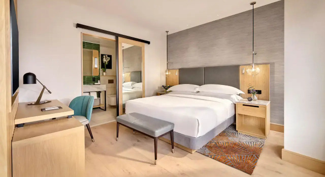 Люкс Hyatt Regency London Olympia