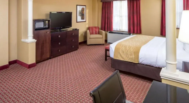 Номер Standard Comfort Inn & Suites Near Burke Mountain