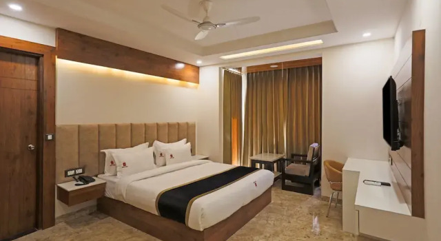Hotel Cymbal-sector 31 Gurgaon, Varaa Hotelli Gurgaon 