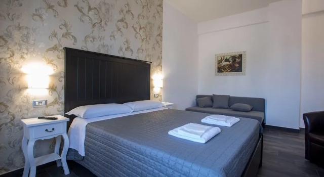Четырёхместный номер Standard с балконом B&B Civico 41 Salerno