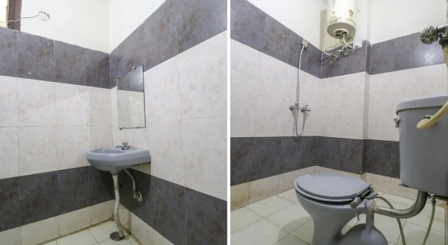 OYO 77025 Hotel Aman 42