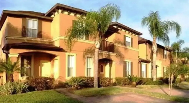 3215 Calabria Avenue 4 Bedroom Townhouse