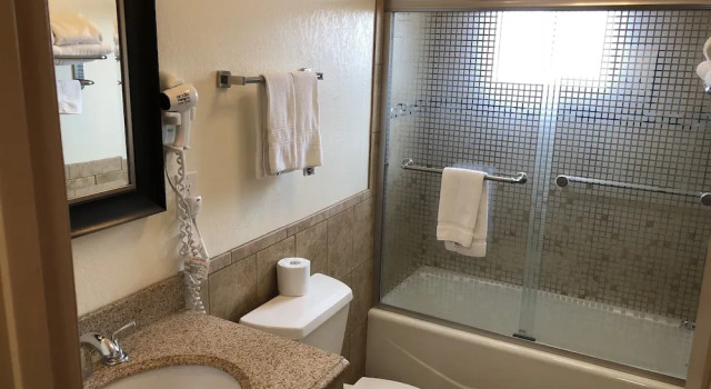 Шестиместный номер Standard Topper Motel
