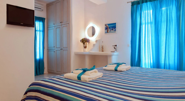 Tinos Aqua Palazzo