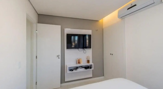 507 Lindo Flat mobiliado com vista lateral mar na Praia de Iracema, Забронировать Отель Прайя-де-Ирасема Форталеза, рядом с Bishop Palace of Fortaleza