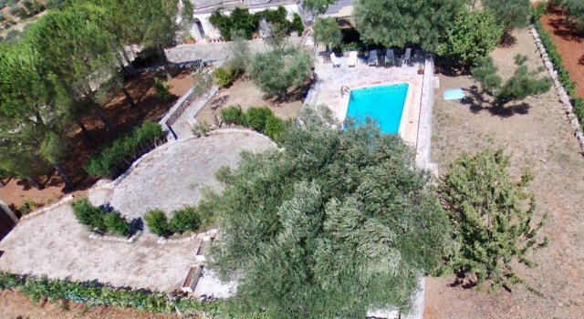 Trullo Dimora della Valle, Rezervați Hostel Hoteluri în Valle d'Itria cu piscină, Piscină