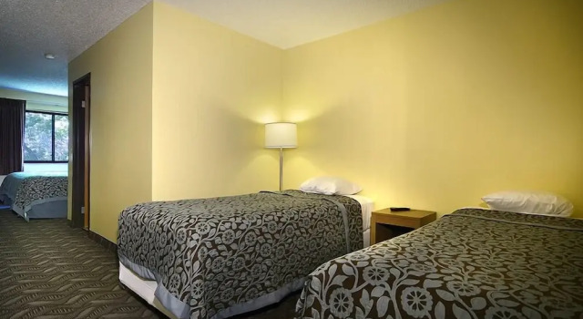 Люкс Days Inn by Wyndham Carbondale