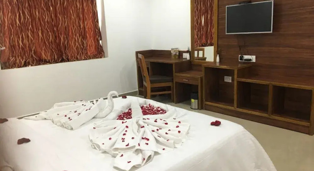 Hotel AGT Park, Забронировать Отель Отели штата Тамилнада 3 звезды, 3*