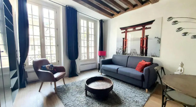Couleur St Martin, Забронировать Отель Париж Иль-де-Франс, рядом с Станция метро Rambuteau