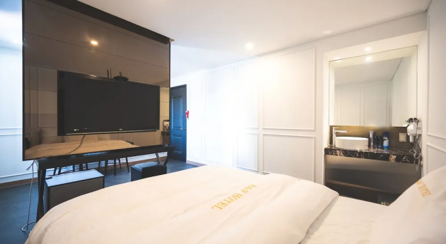 Двухместный номер Business B&F Hotel