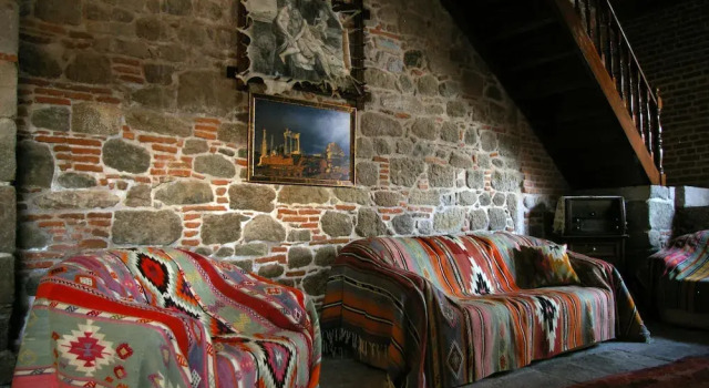 Hera Boutique Hotel - Boutique Class, Забронировать Бутик-отель Бергама Эгейский регион Турции, рядом с Красная базилика в Бергаме