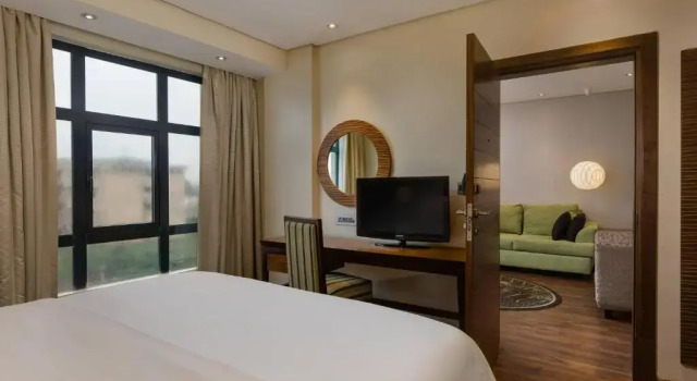 Двухместный люкс Executive c 1 комнатой Protea Hotel Benin City Select Emotan