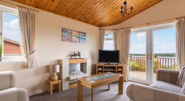 Loch Side Lodge 5, Buchen Sie Hotel Kinross Perthshire