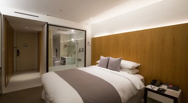 Двухместный клубный номер Deluxe с видом на горы Grand Walkerhill Seoul