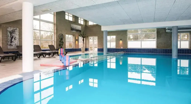 Коттедж 5 Person Holiday Park Home in Romo