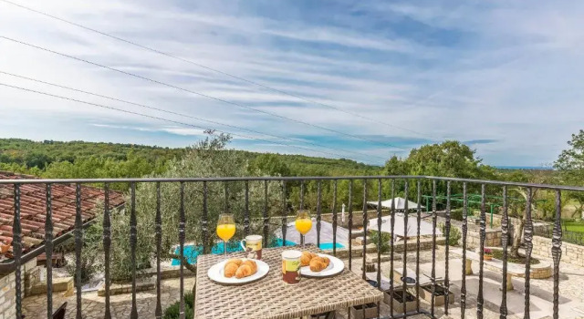Вилла Villa Kluni by Rent Istria