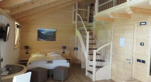 Семейный номер Standard Мансарда с видом на горы B&B Ecohotel Chalet des Alpes