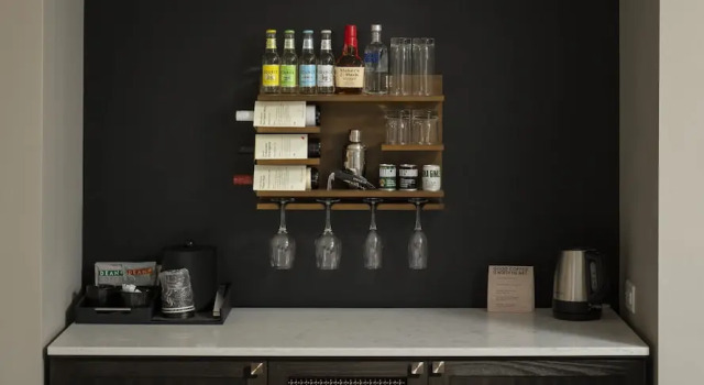 Полулюкс Epicurean Atlanta, Autograph Collection