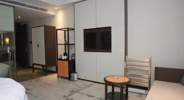 Golden Hotel, Rezervasyon Otel Guangdong otoparklı oteller, Otopark