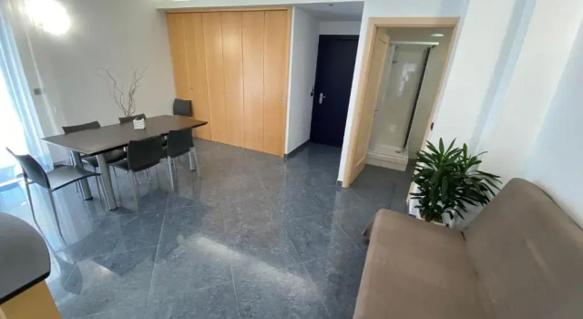 Standard- familie værelse med altan Blu Residence