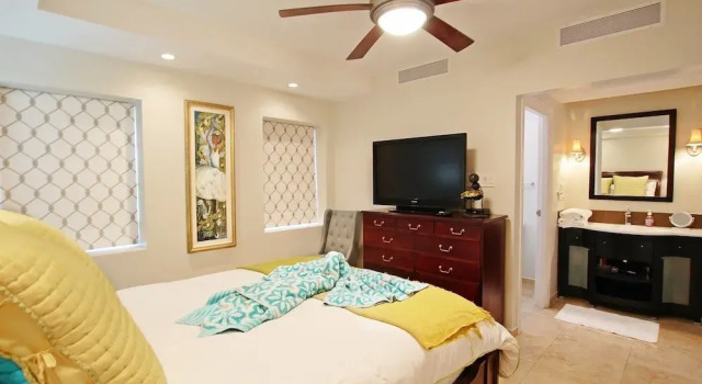 Stunning Beachfront 2-Bed Condo with Pool - Ocean One 204 by BSL Rentals