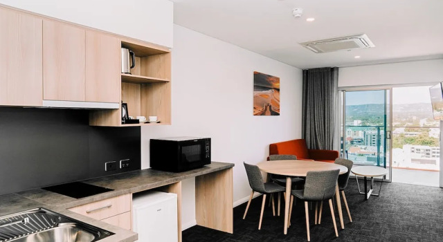 Люкс Deluxe Toms Court Hotel